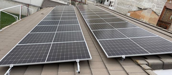 Placas solares en una vivienda unifamiliar